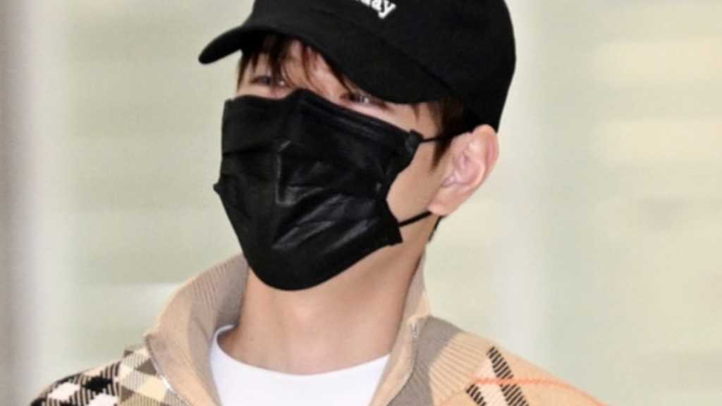 Stray Kids スンミン、足の炎症治療のため「人気歌謡」欠席を発表 - Kstyle