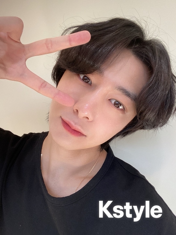 MONSTA X ヒョンウォンが #おうち時間 で楽しむ「映画」を紹介！Kstyle