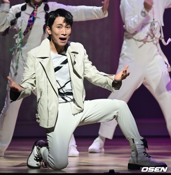 PHOTO】ユン・ドヒョンからBTOB ウングァンまで、ミュージカル「光化門