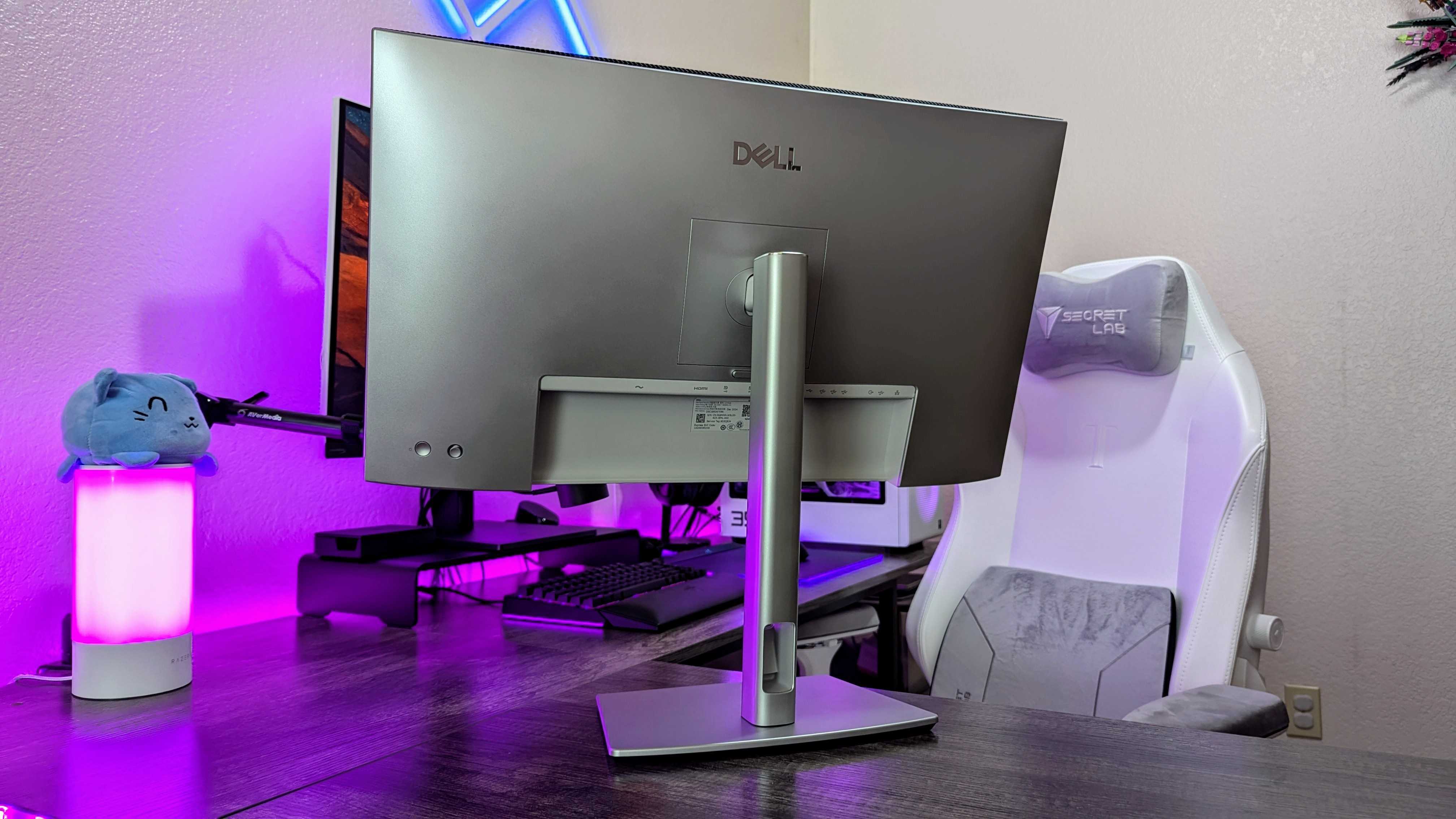 Dell UltraSharp 27 4K Thunderbolt Hub Monitor (U2725QE) review