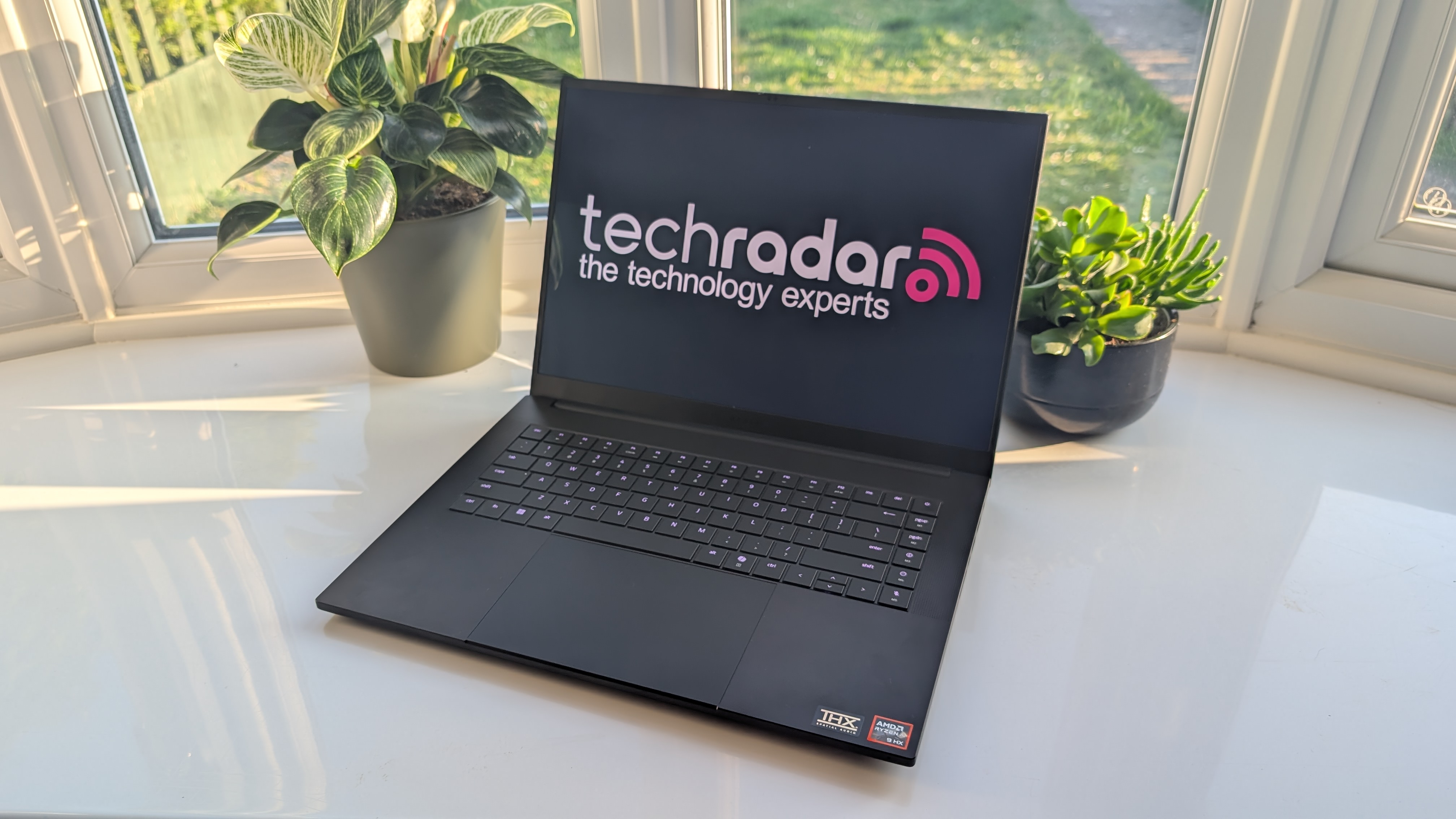 Hands on: Fujitsu Lifebook S904 review | TechRadar