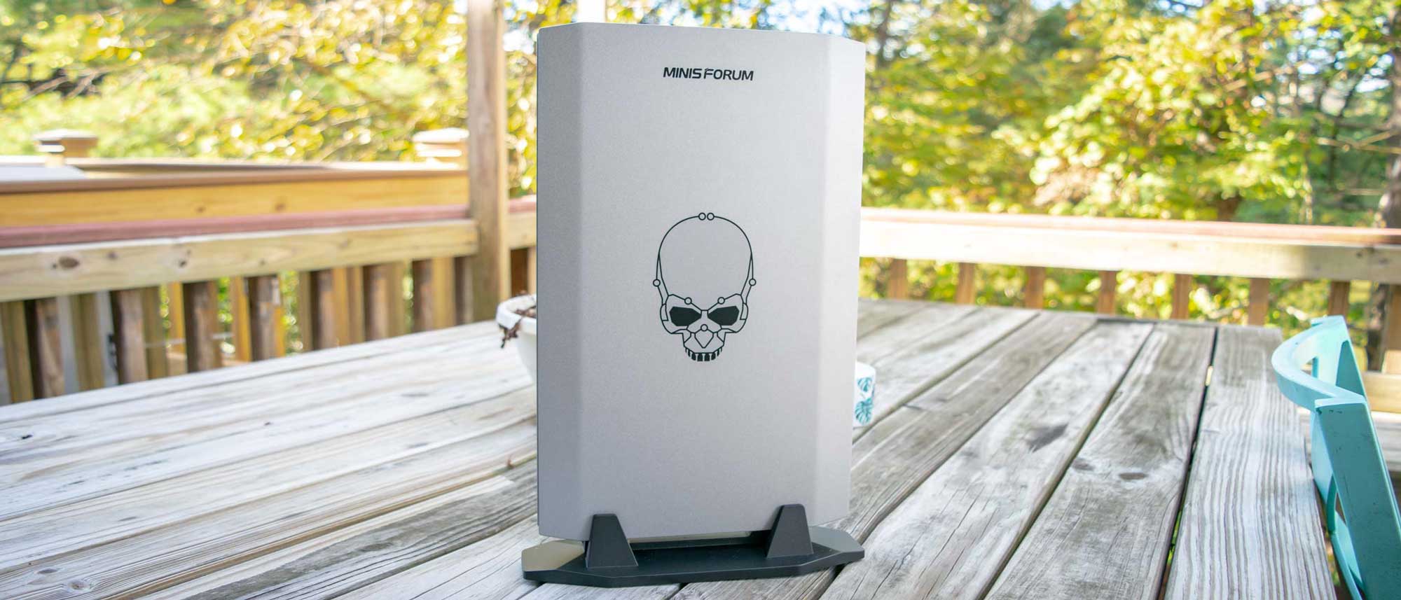 Minisforum NUCXi7 review | Tom's Guide