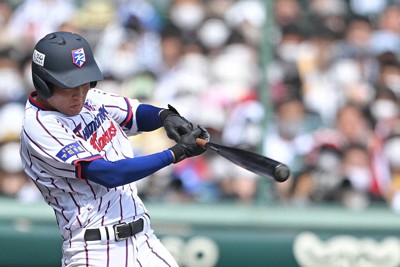 下関国際が初の決勝進出 センバツ準Vの近江降す 夏の甲子園 | 毎日新聞
