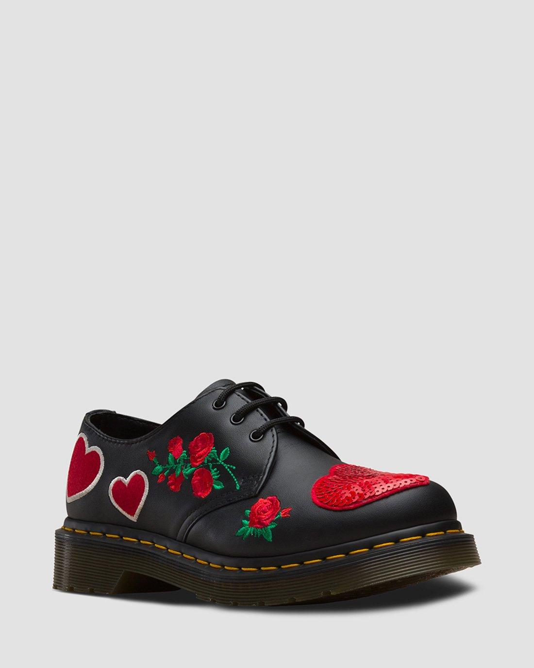 1461 Sequin Hearts in Black | Dr. Martens