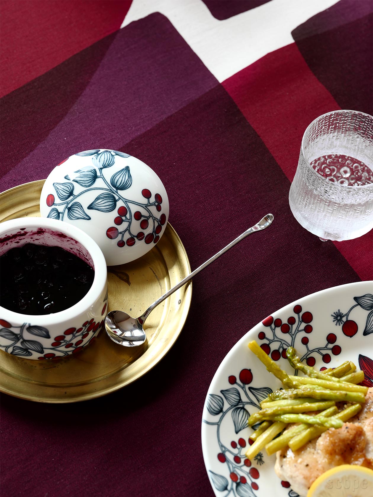 スコープ テーブルクロス　Slowpe Sliceワイン 170㎝ 予約〉Slowpe Slice ワイン | scope