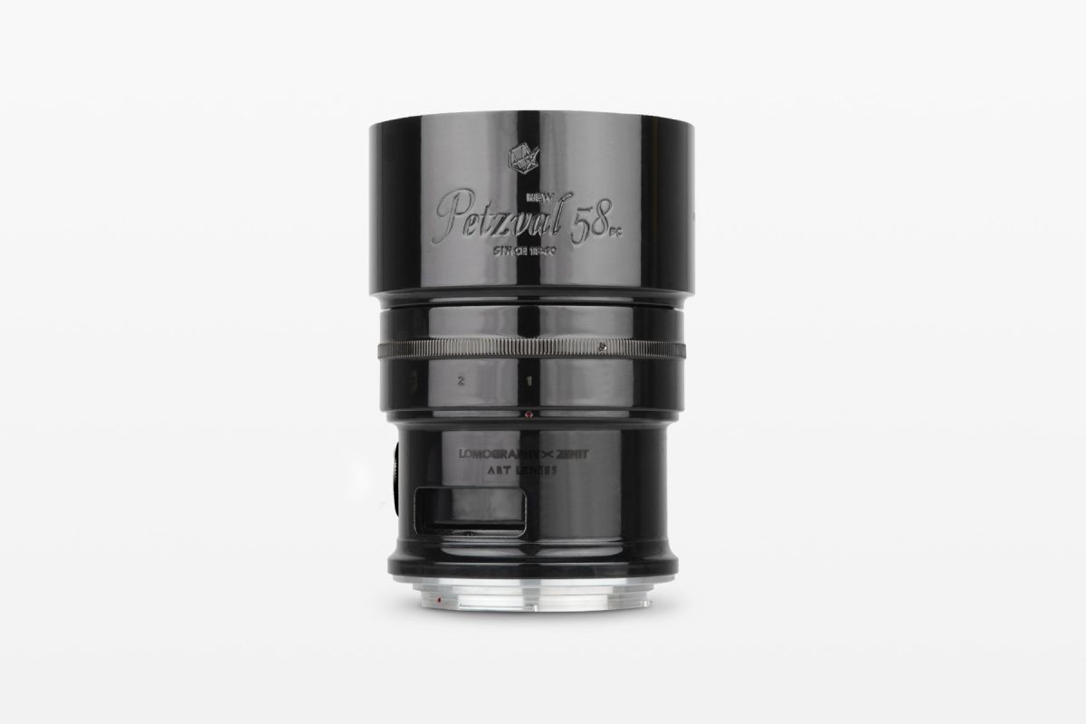 New Petzval 58 Bokeh Control Art Lens Black Brass Canon EF