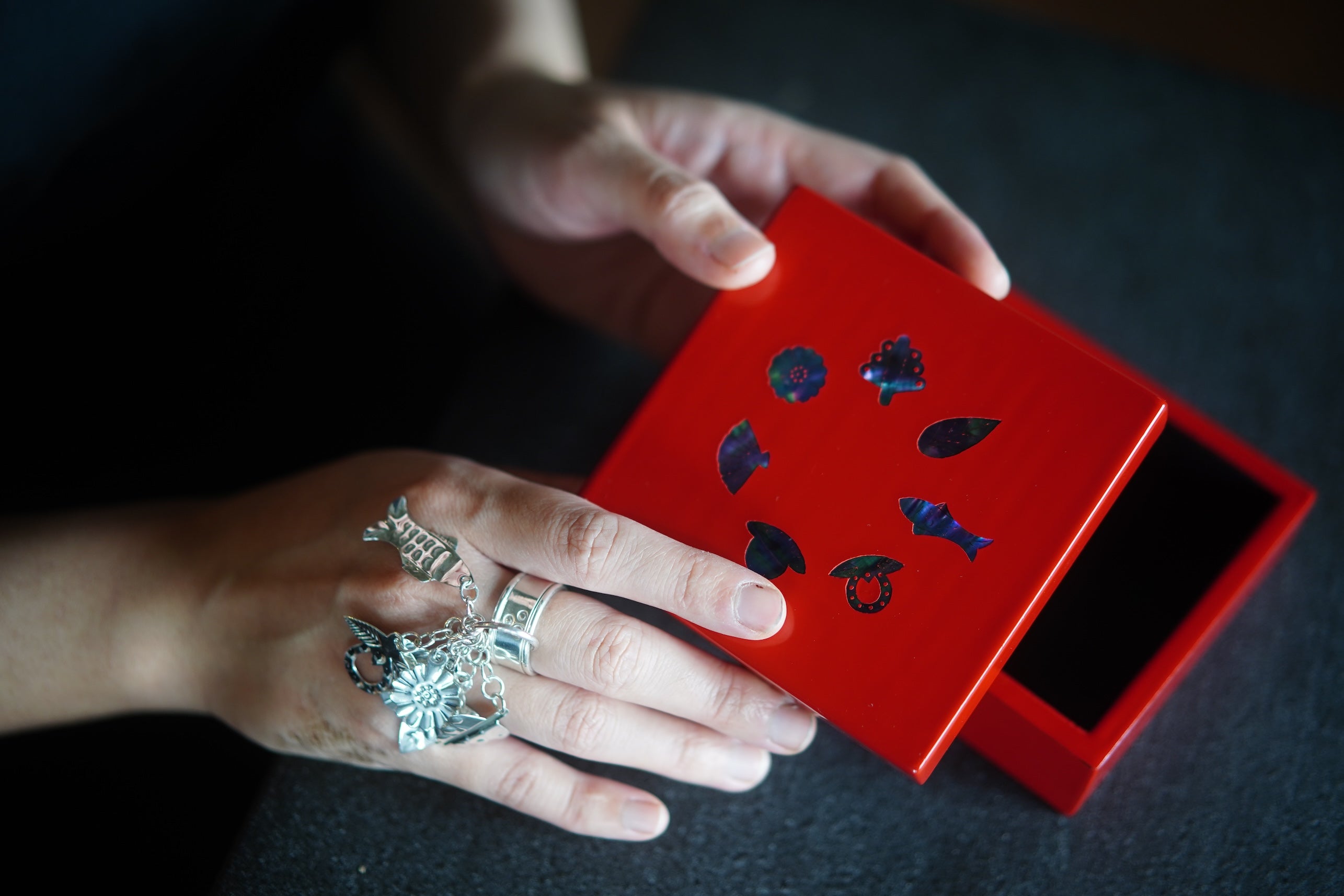 金細工またよしコラボ漆器発売のご案内 – 角萬漆器