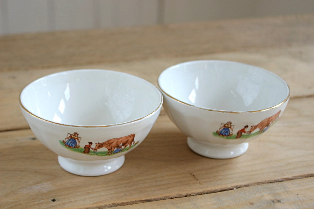 ラスト1点！牛模様が可愛い小さなカフェオレボウル（直径11cm