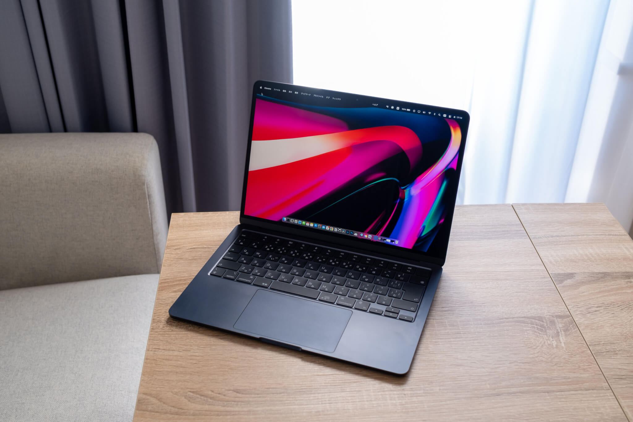 放電回数4回！ M2チップ搭載MacBook Air Apple 充放電回数72回】Apple