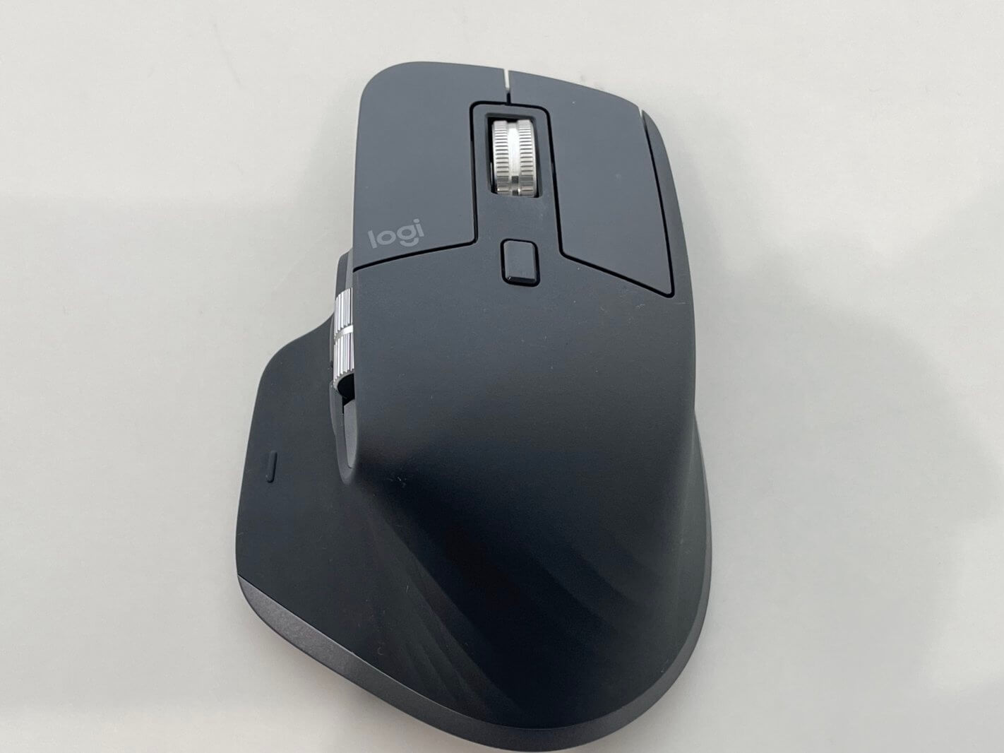 ロジクール MX MASTER 3Sをレビュー！高性能マウスの他モデルとの違い