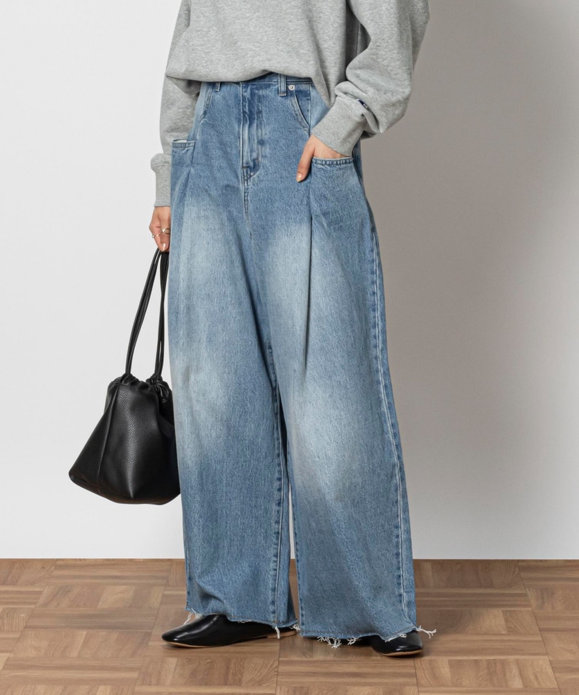 タックバギーデニムパンツ【自宅で試着、返品送料無料】(S 淡加工色