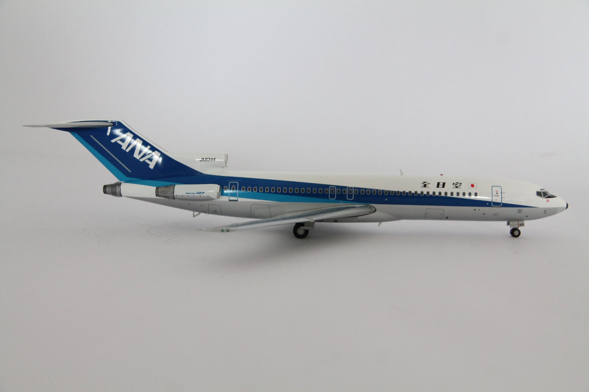 1:200 ANA All Nippon Airways B727-200 JA8344 JC Wings EW2722001
