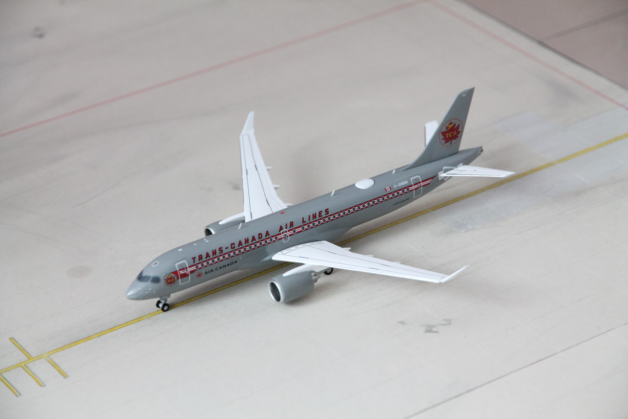 1:200 Air Canada Trans-Canada Retro A220-300 C-GNBN Gemini200