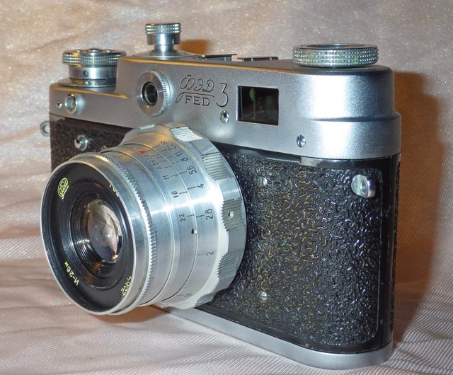 送料無料】ジョージア FED-3 レンジファインダー 35 mm フィルムカメラ