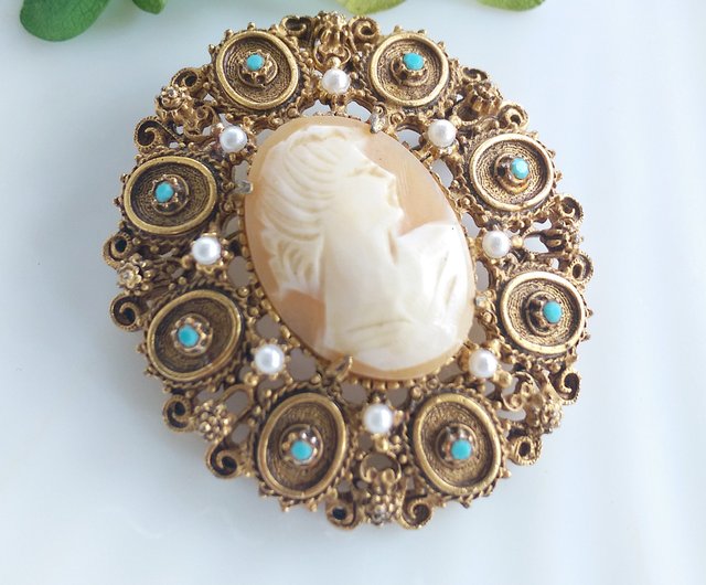 台湾 【西洋アンティークアクセサリー】FLORENZA カメオ 婦人レリーフ