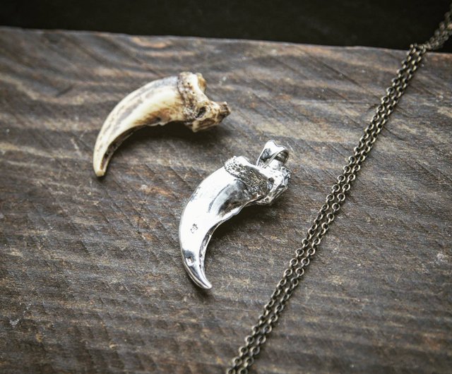 送料無料】台湾 ヒグマの爪 925シルバーペンダントトップ bear claw