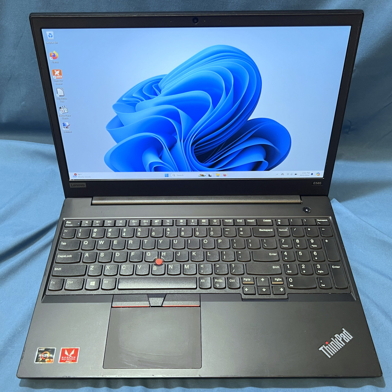Lenovo ThinkPad E585 - AMD Ryzen 7 2700U - (PICK-UP ONLY)