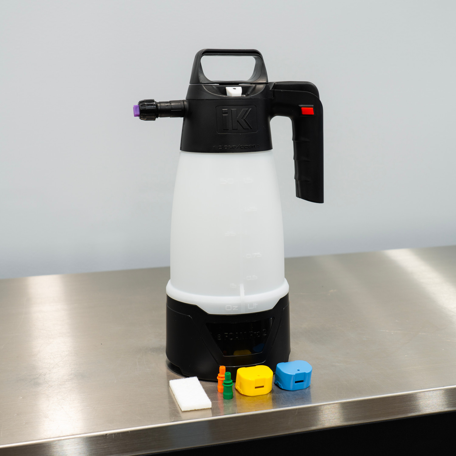 IK e Foam Pro 2 | Hand Held Foam Sprayer with Battery Compressor