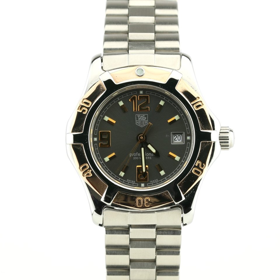 TAG Heuer 2000 WN1351 | Ref. WN1351 Watches on Chrono24