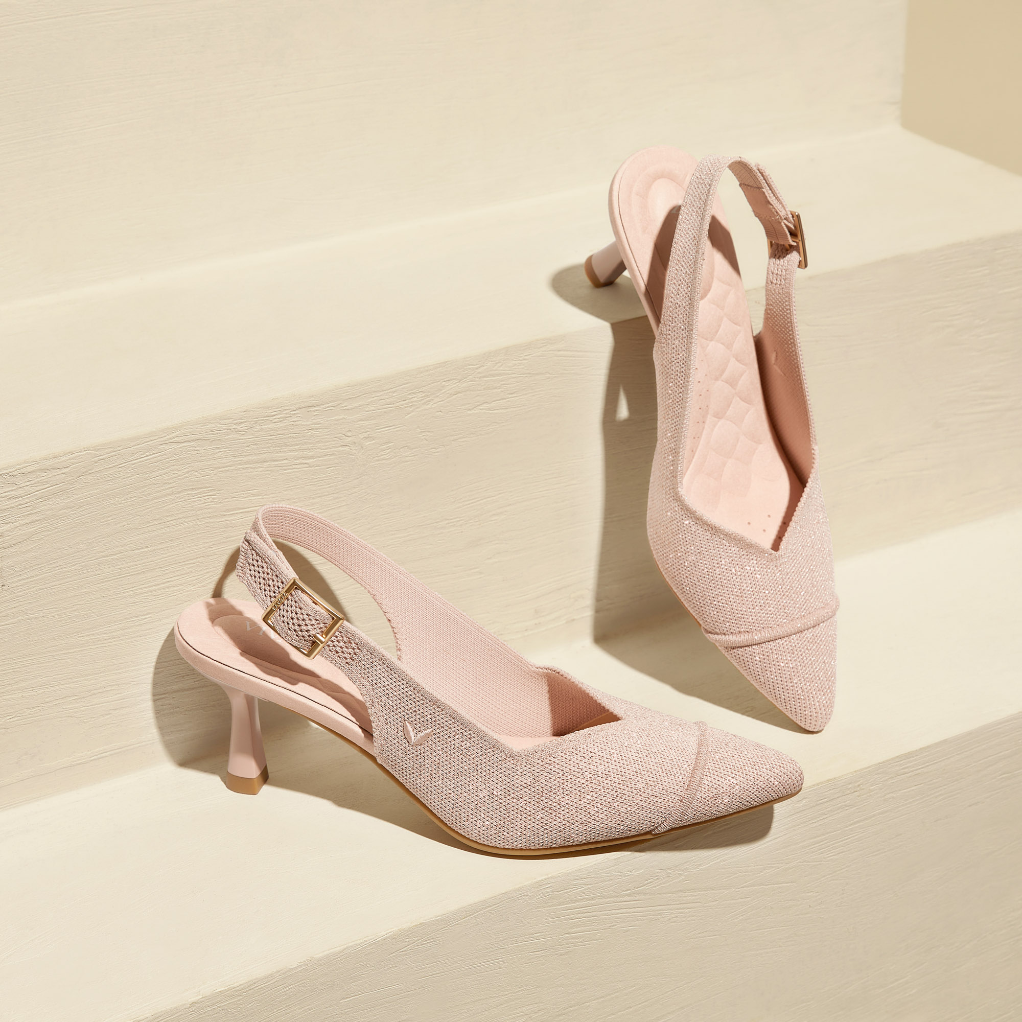 Pointed-Toe Slingback Heels (Addison), Rose gold, EU35 | VIVAIA