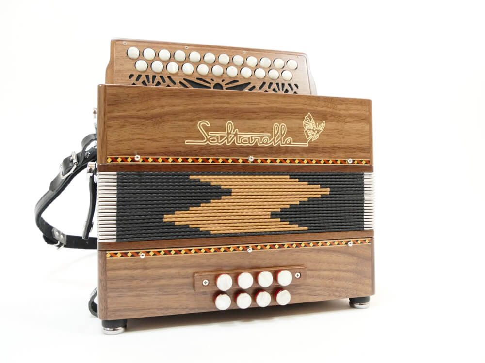 ボタン・アコーディオンについて | ケルトの笛ブログ