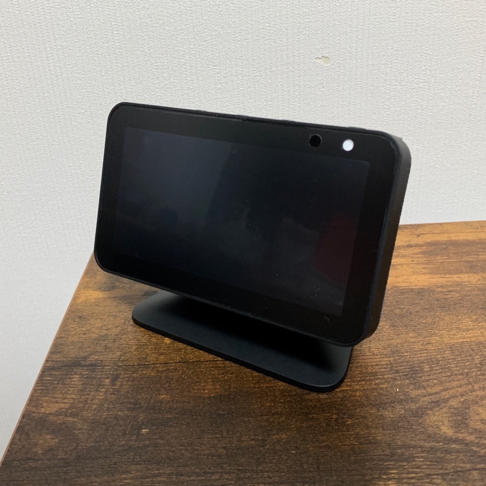 Echo Show 5】角度調整スタンドと反射防止保護シートでフル装備にした