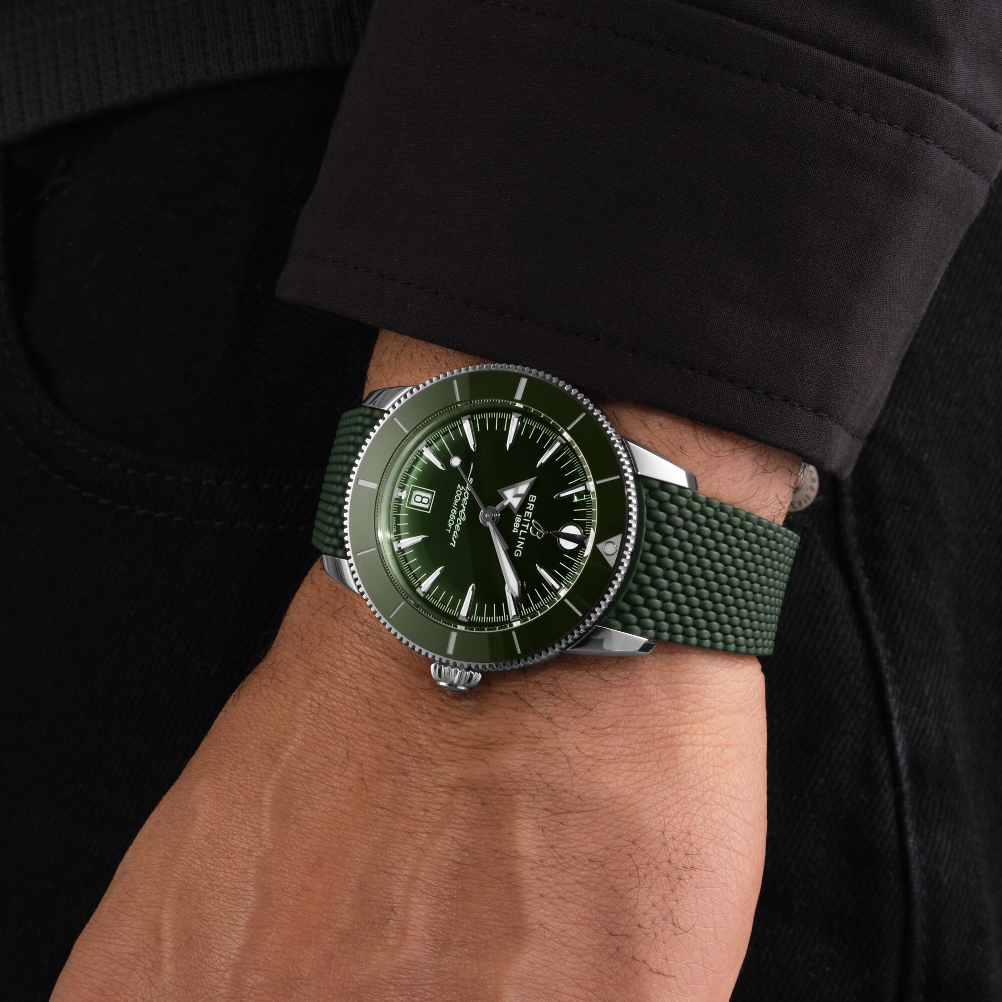 Breitling Superocean Heritage B31 Automatic 44mm Mens Watch Green