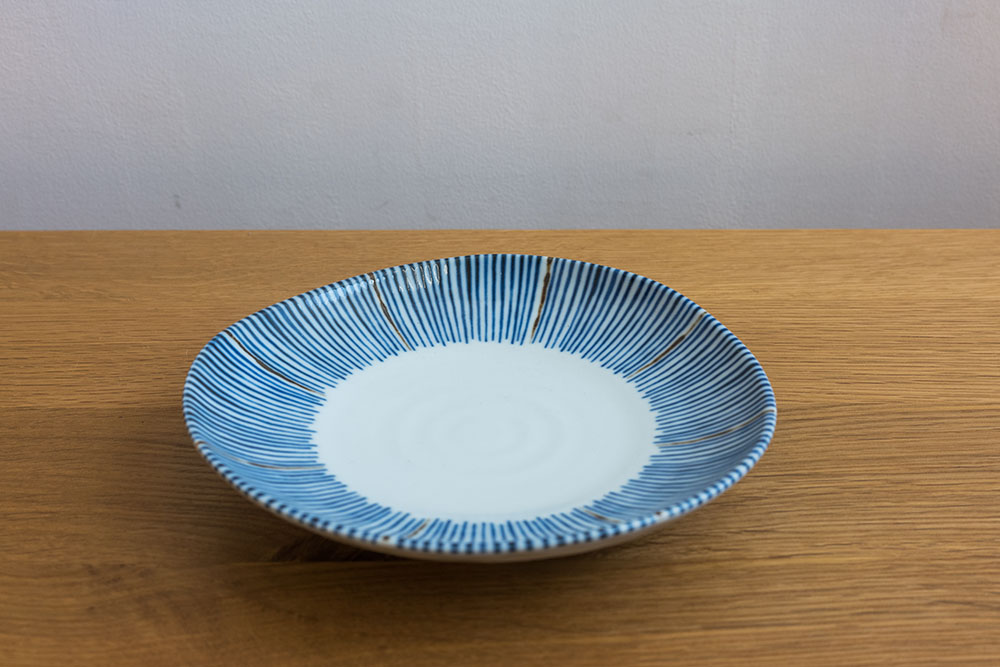 WEB限定】染十草 三角6.0皿 -器市- | cocochi ｜ 家具と服と暮らしの店