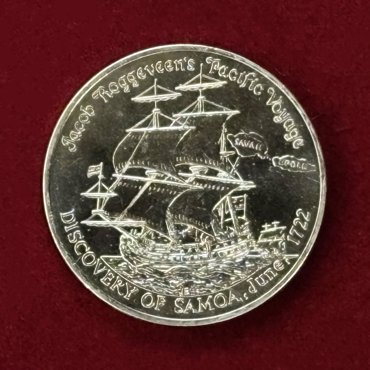 重さ1.7kg分の世界各国の海外(外国)硬貨とおまけ「①」「②」 重さ1.7