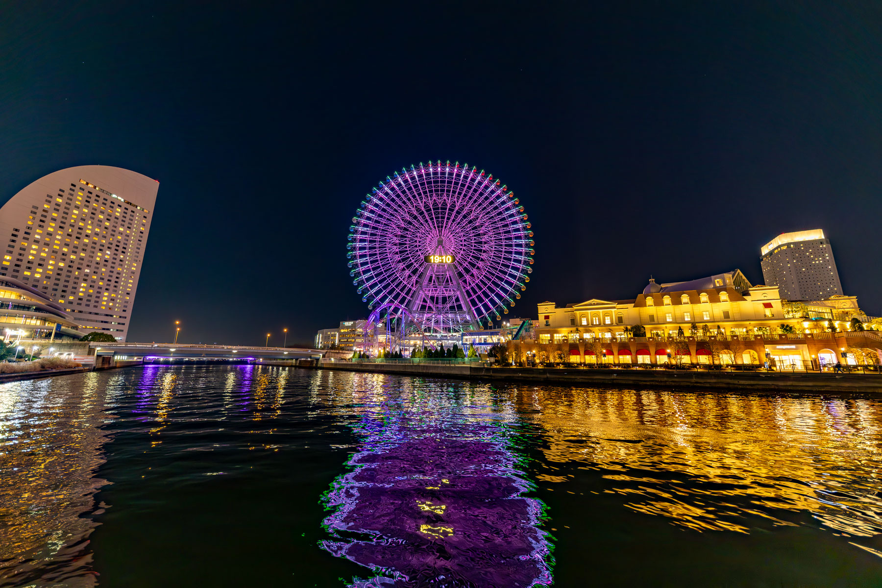FERRIS WHEEL COSMO CLOCK21 | よこはまコスモワールド