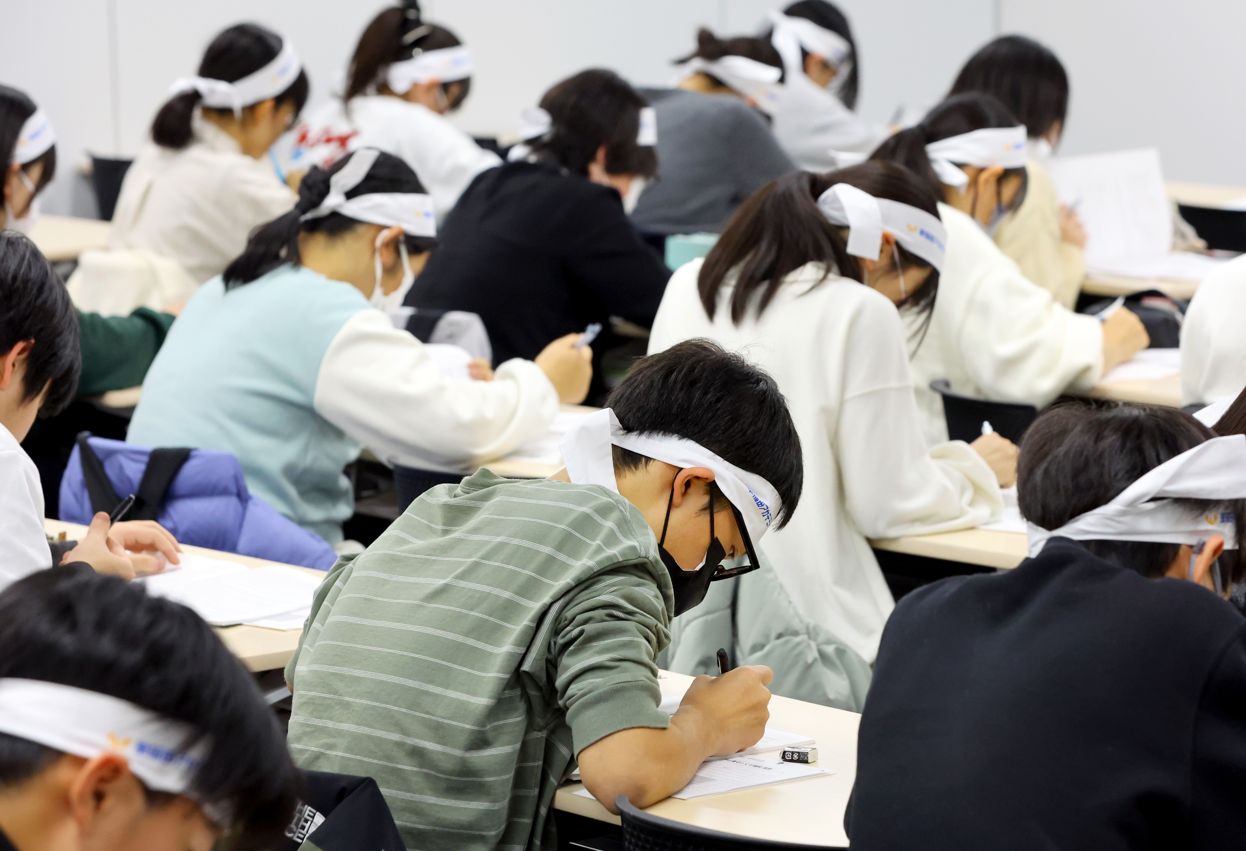 過去最高見込みの中学受験率 大みそかの学習塾で〝正月特訓〟 合格に