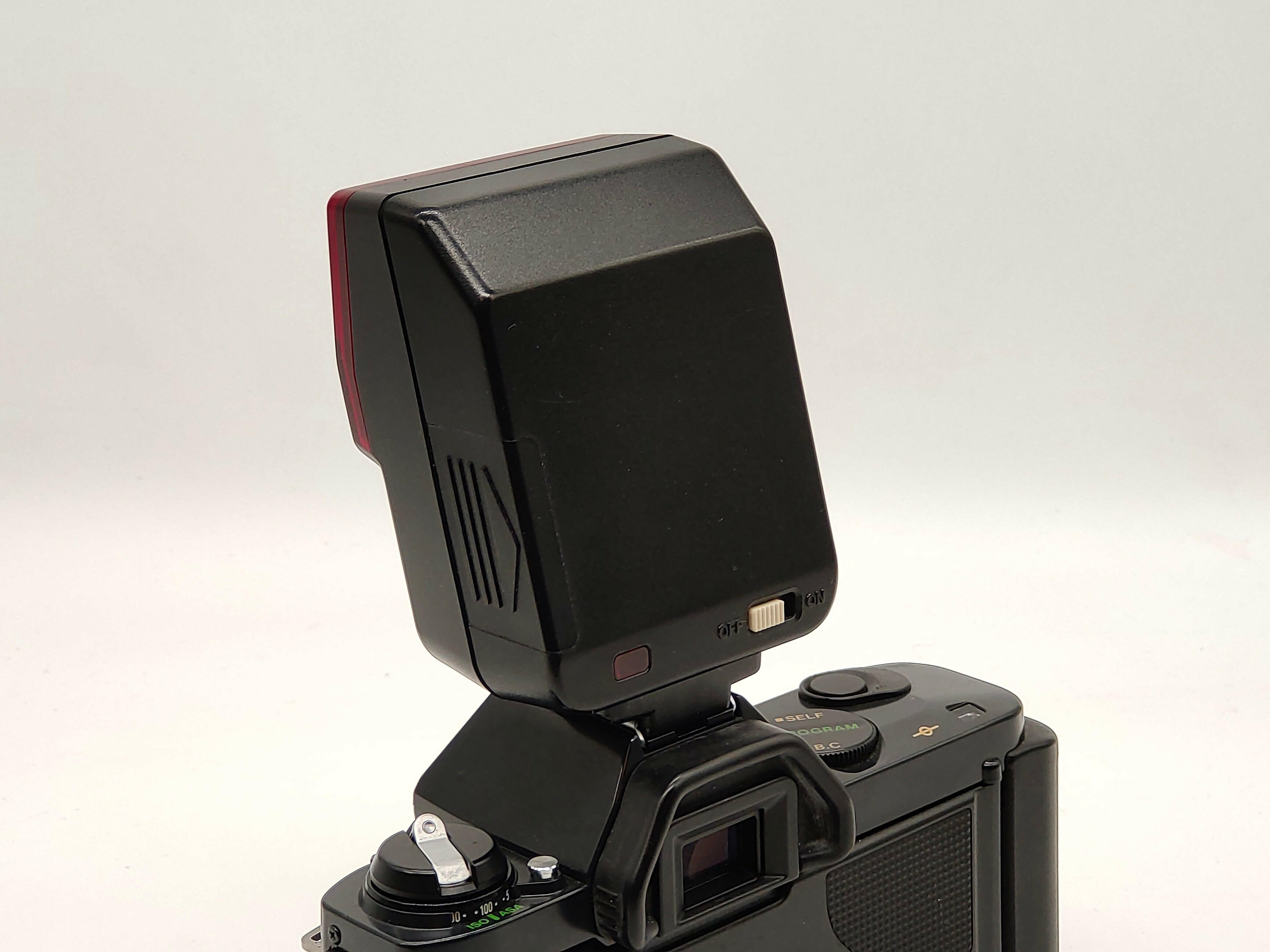 Canon Speedlite 244T flash for Canon T50 / T70 camera | Classic