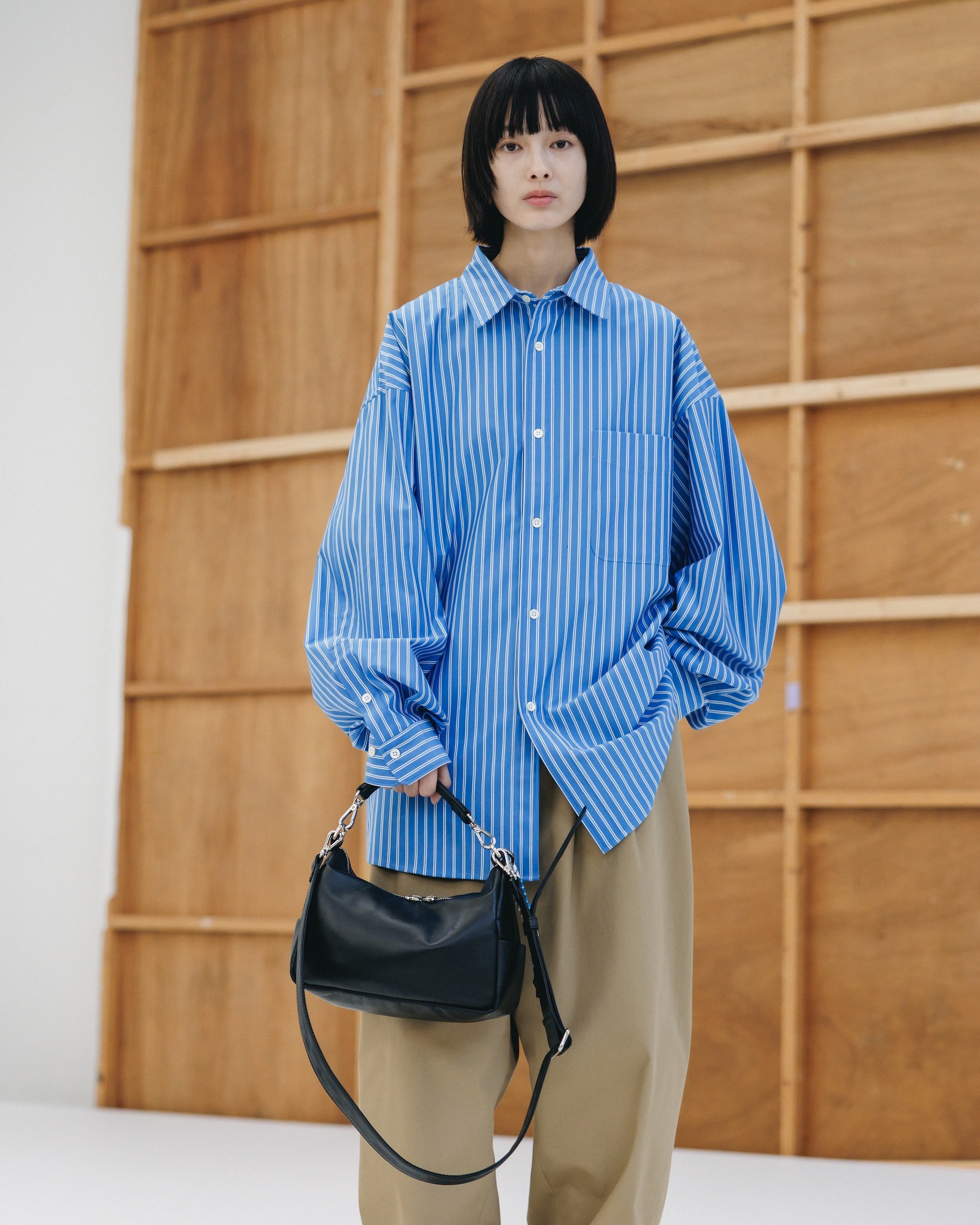 LEATHER DAYOFF BAG MINI (BLACK)