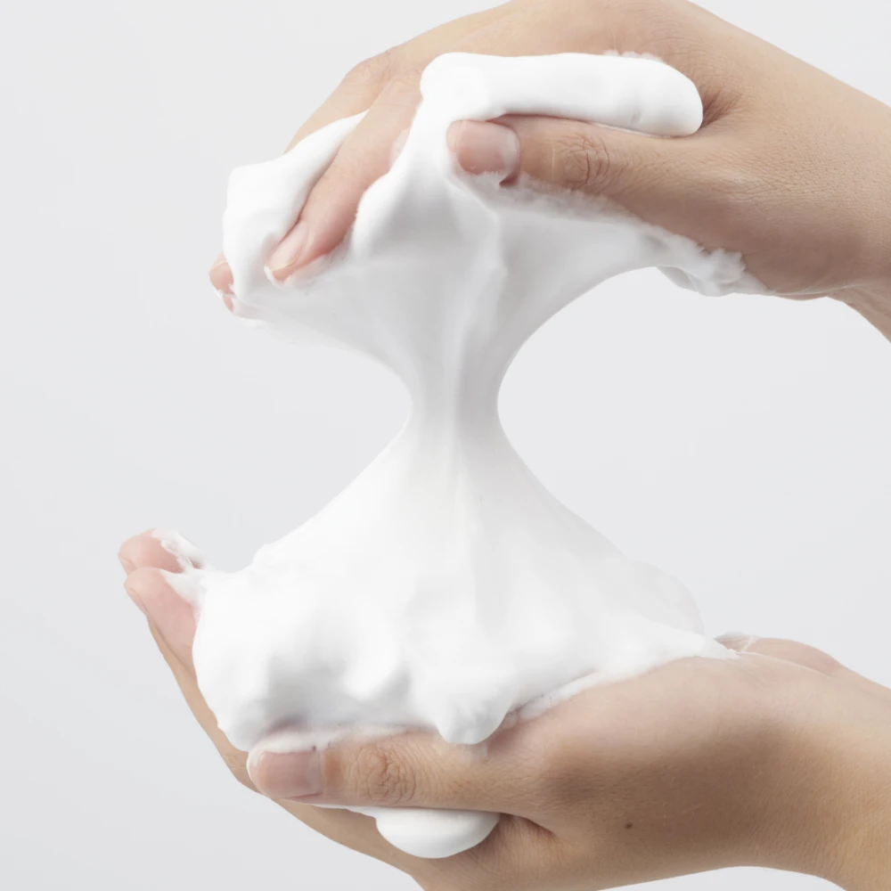 モイストクッションウォッシュ - CLIGRAM