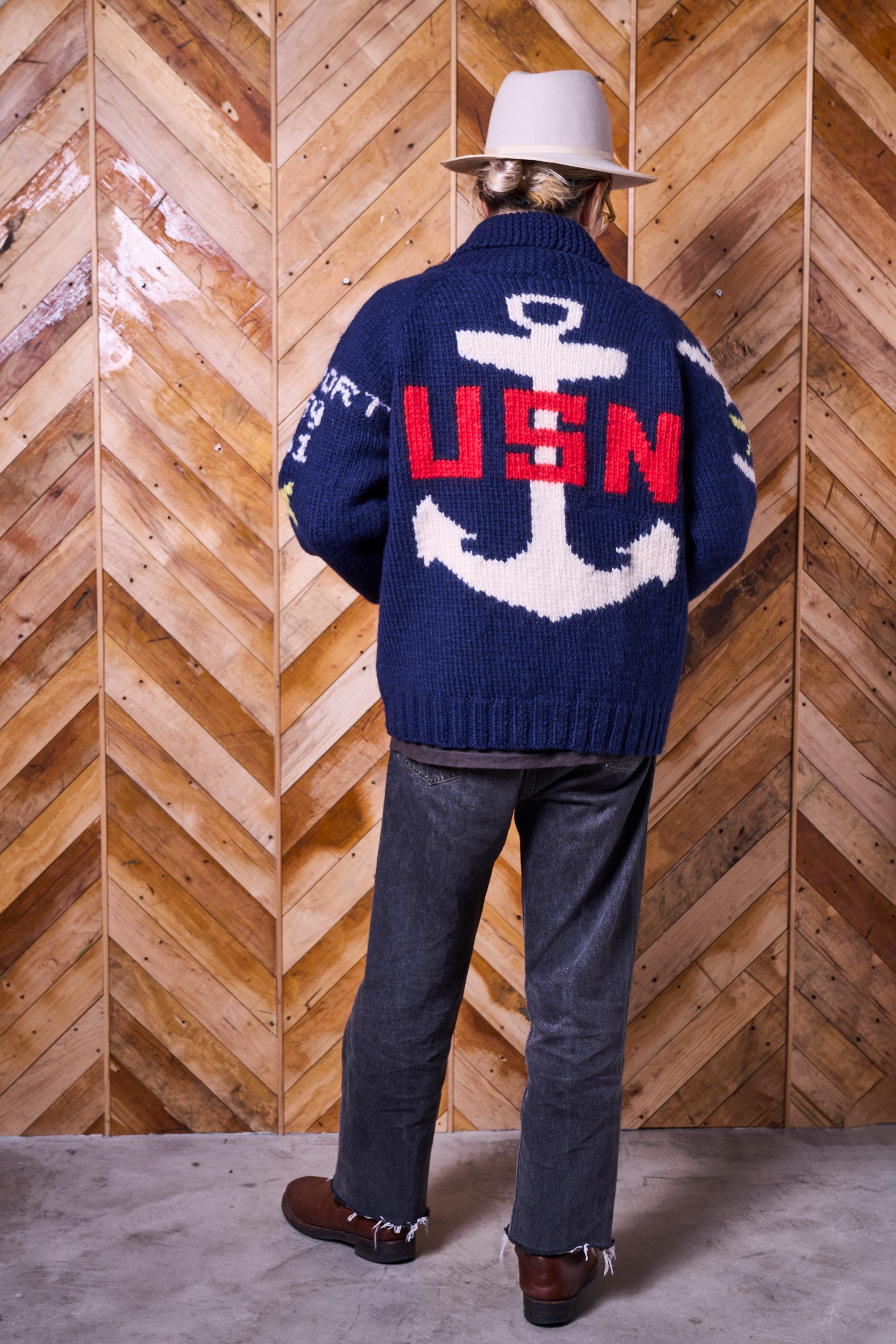 Lightning 30周年記念企画】Lightningプロデュース GIZEMO カウチン