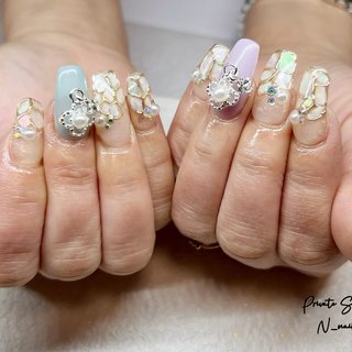 揺れるパーツのネイルデザイン(2ページ目)｜ネイルブック