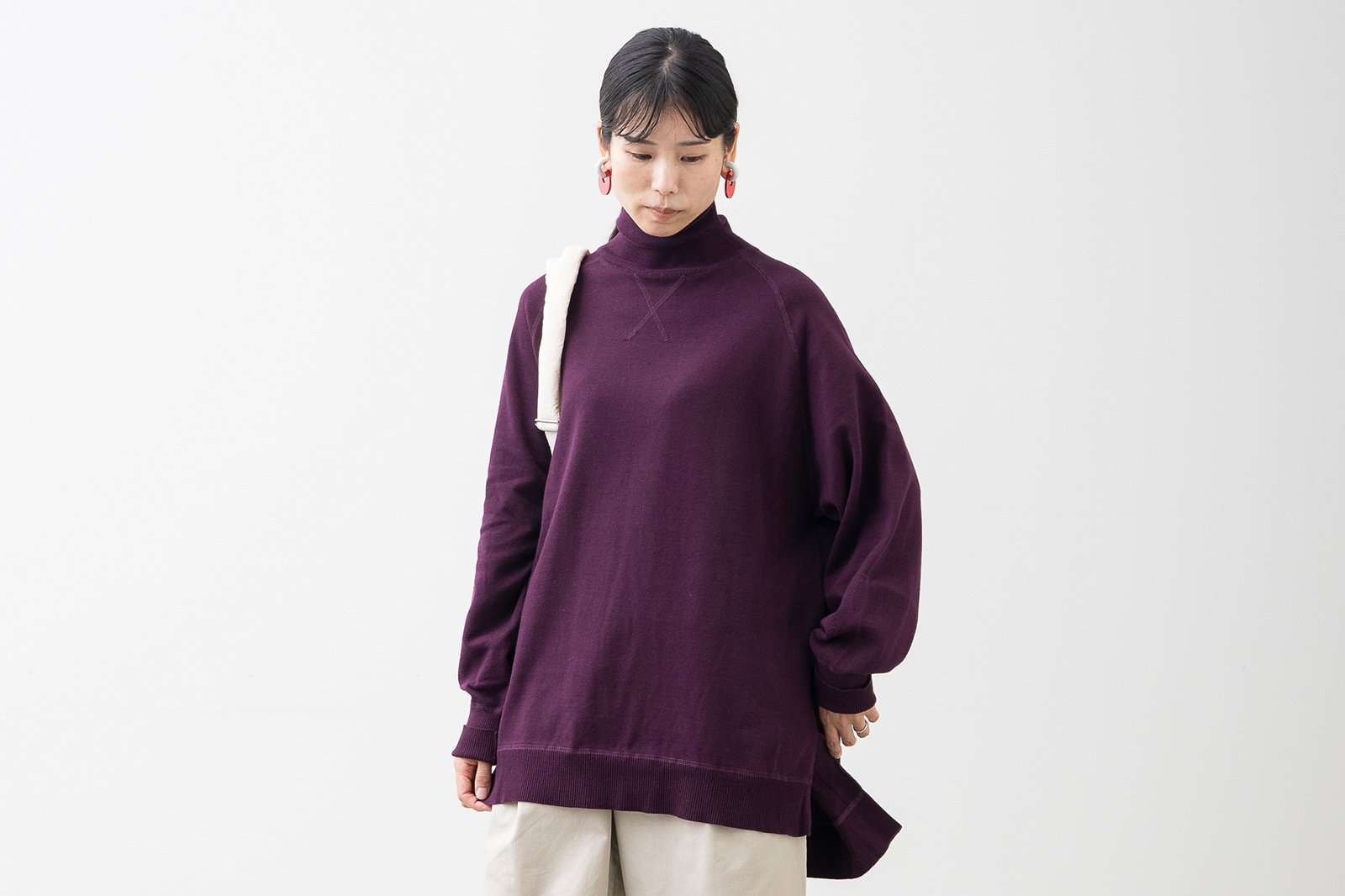 綿100% 大人の洗えるワイドニット (タートルネック) | みにつけるもの