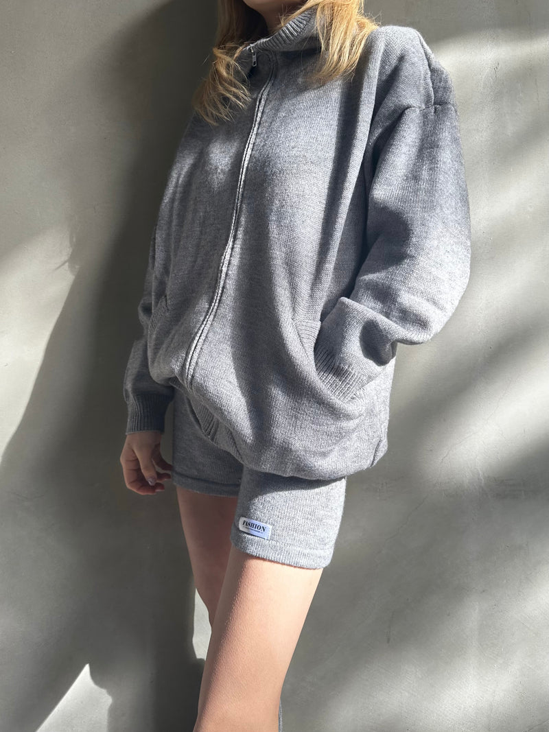 レッグウォーマー付きモードセットアップ DPB26474 – CRAMMY