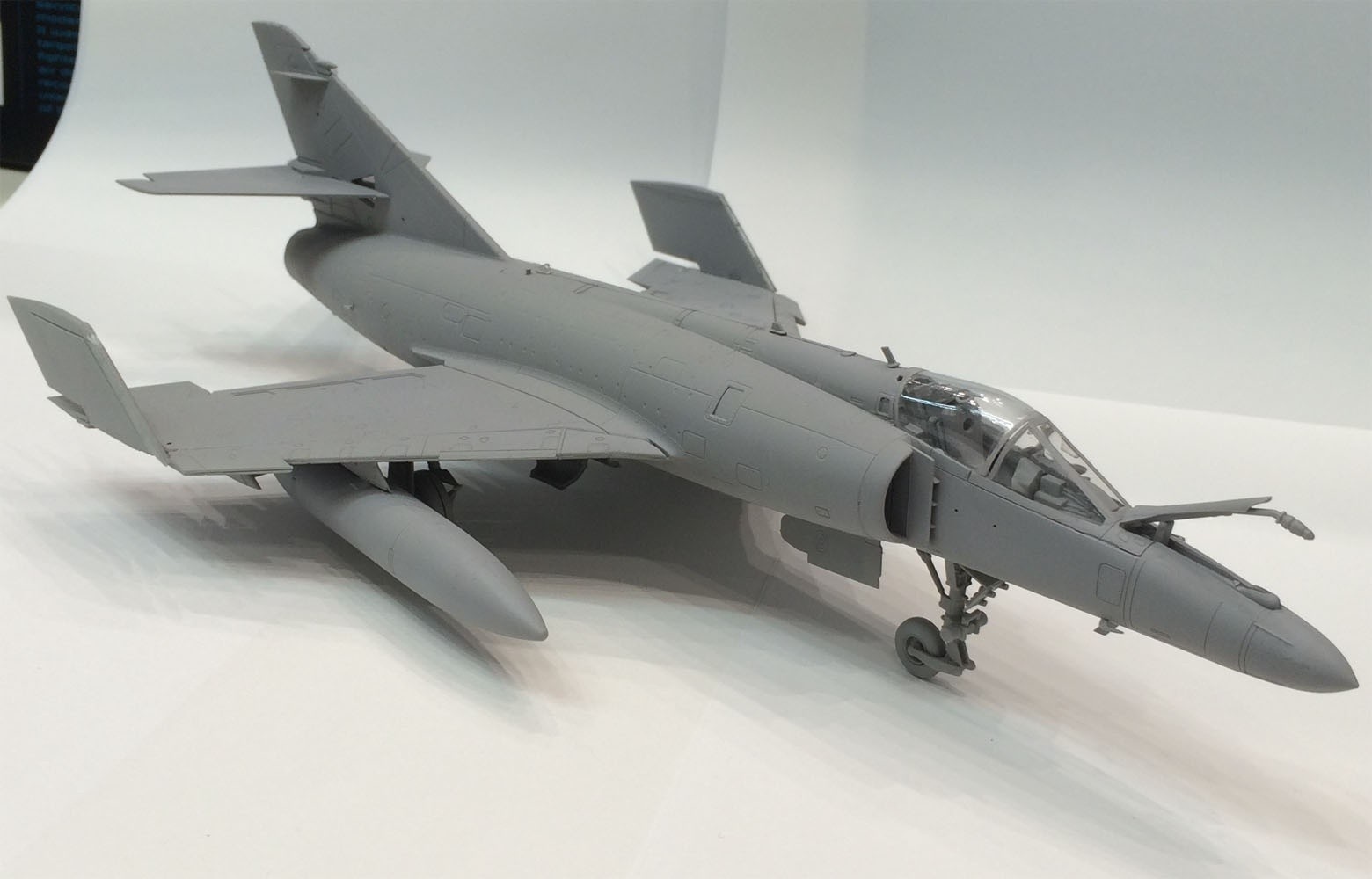 エレール 1/48 フランス海軍 ダッソーブレゲー シュペル・エタンダール