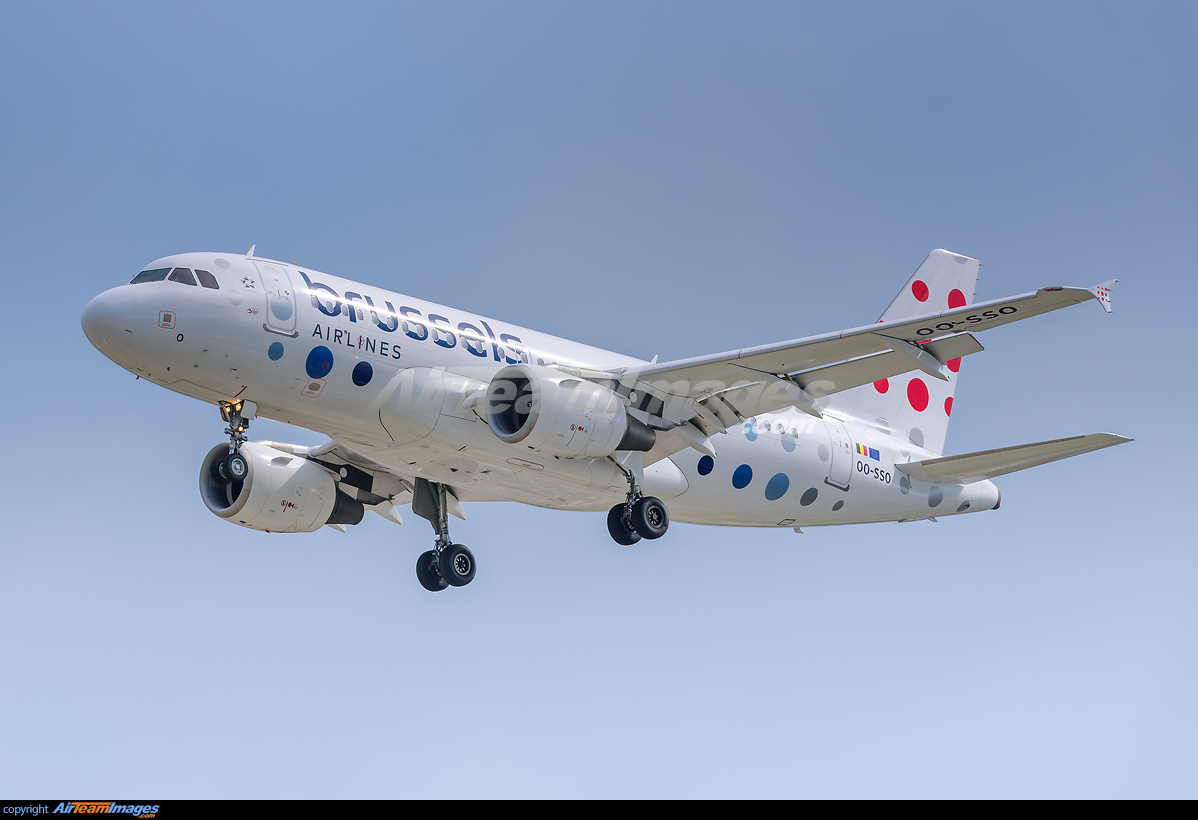 Airbus A319-111 Brussels Airlines OO-SSO - AirTeamImages.com