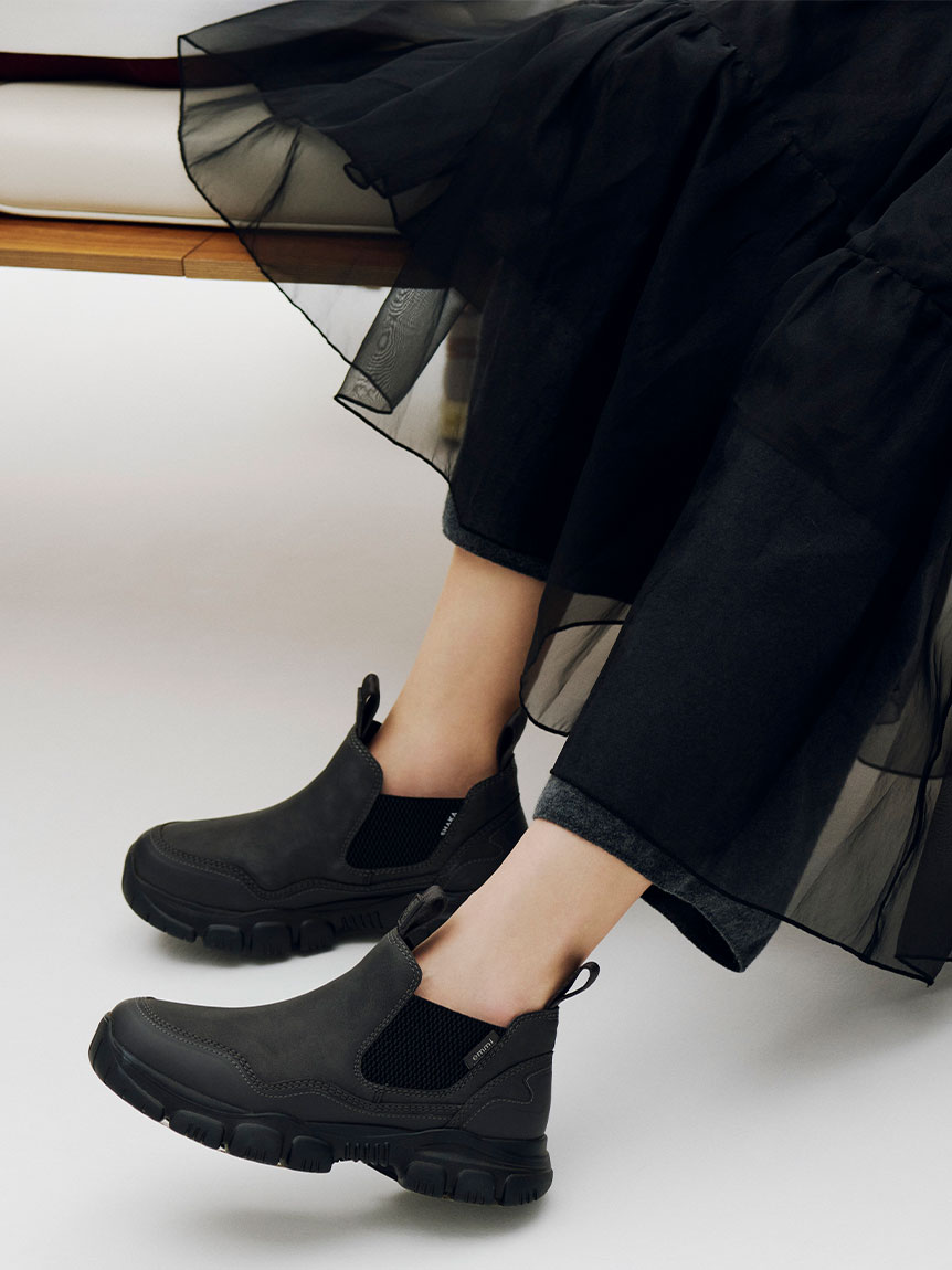 emmi×SHAKA】TREK SHORT CHELSEA(ブーツ)｜シューズ｜emmi（エミ）の