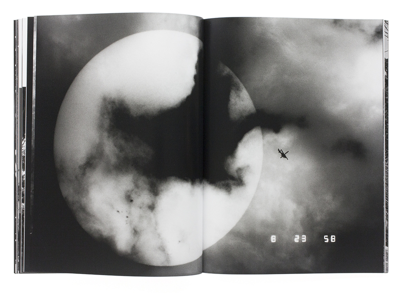 The Last Cosmology - 川田喜久治 | shashasha 写々者 - 写真集と