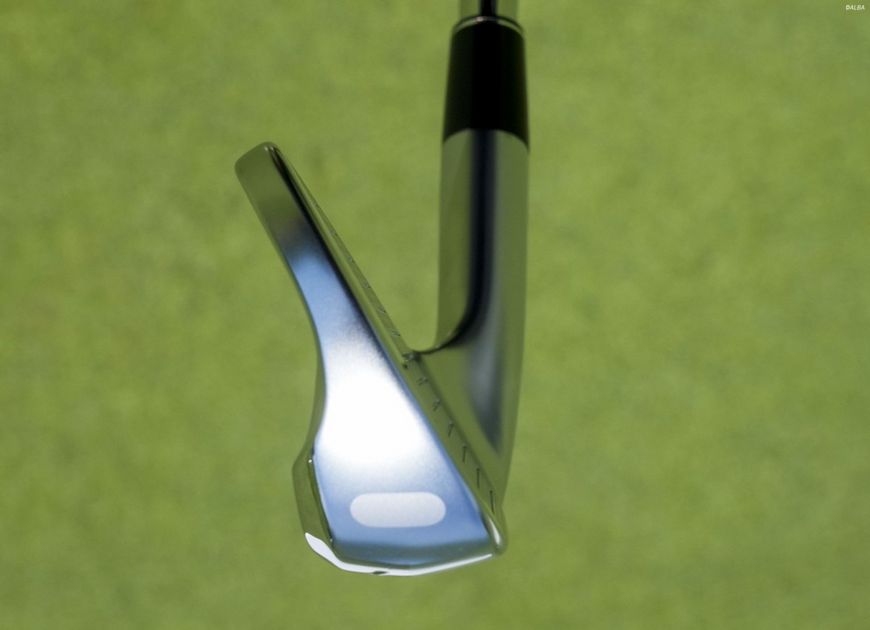 セミストロングロフトに人気集中！上位10モデルの平均ロフトは7番