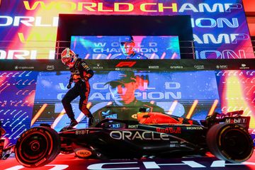F1ファン垂涎！？テーラーメイドが「オラクル・レッドブル・レーシング