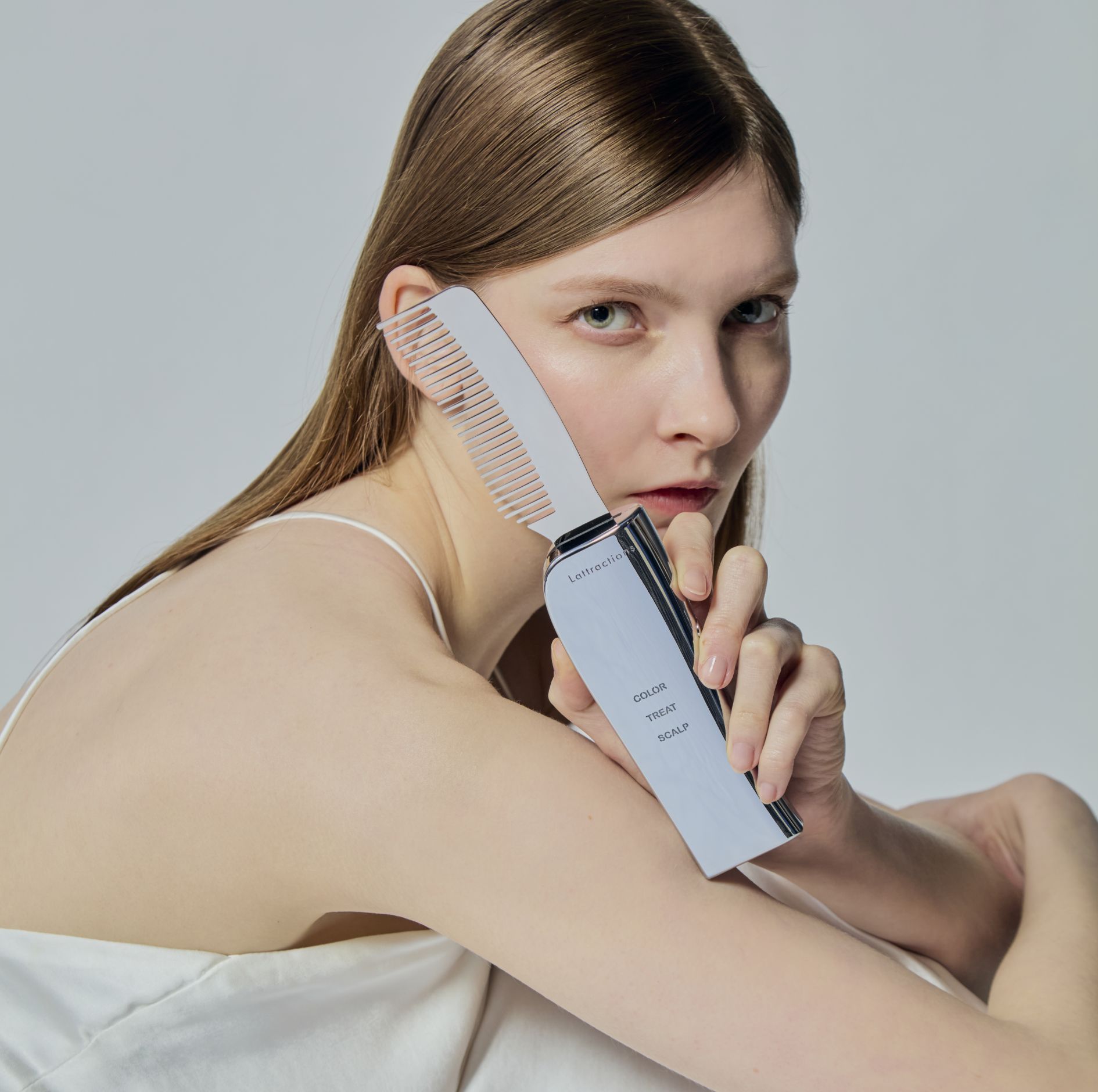 LATTRACTIONS（ラトラクション）｜公式ブランドサイト