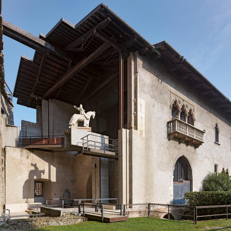 用魔鬼的細節，顛覆現代主義的規則：義大利建築詩人Carlo Scarpa