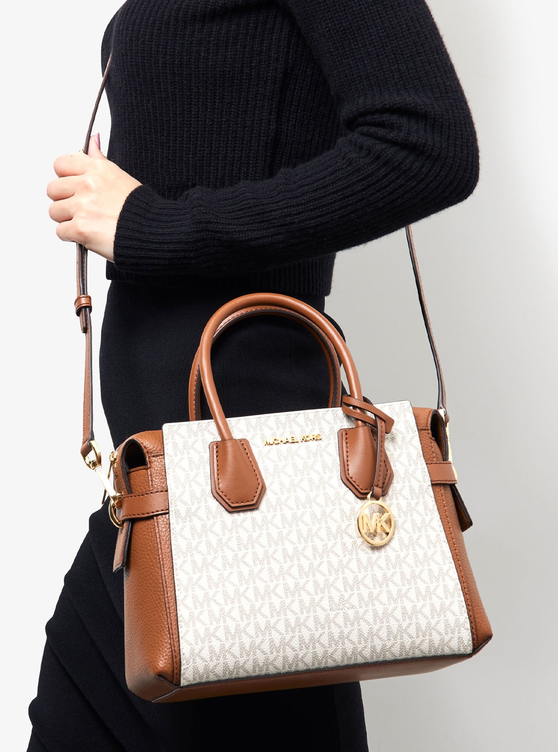 公式アウトレット】MERCER トップジップ ベルテッド サッチェル