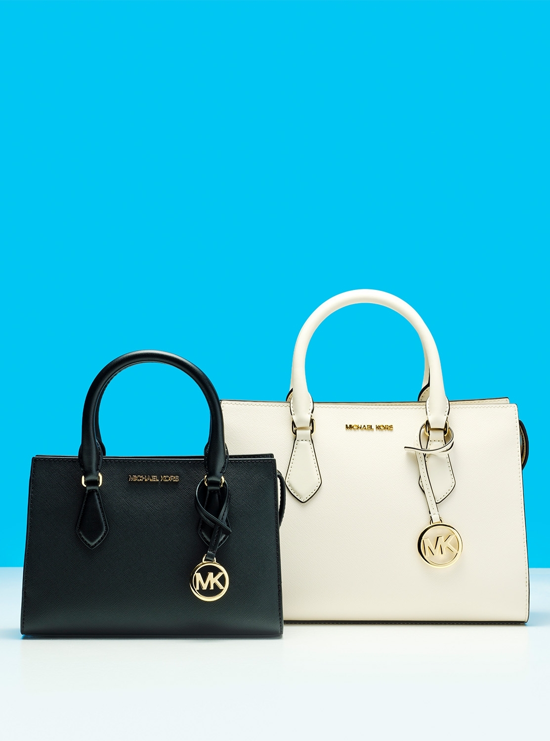 公式アウトレット】SHEILA センタージップ サッチェル スモール