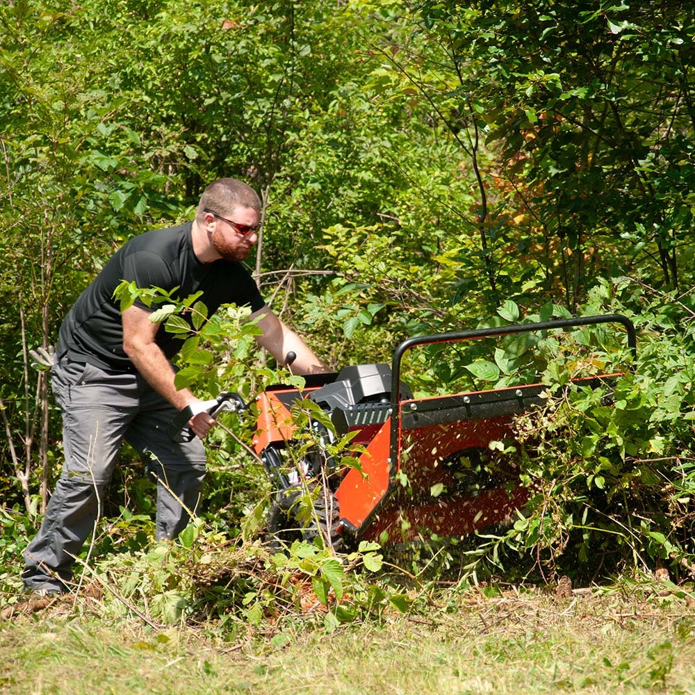 DR XD26 Walk Behind 26 inch 14.5 HP Manual Start Field and Brush