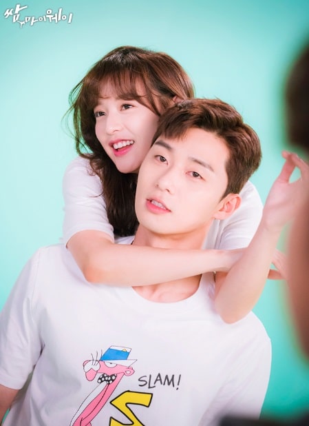 若者に苦い現実、中高年には甘い青春‥パク・ソジュン主演 'サム、マイ